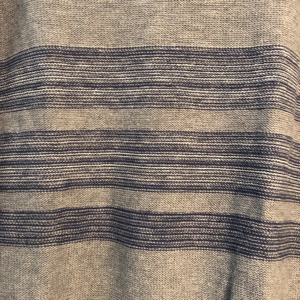 Men’s Pullover - image 2